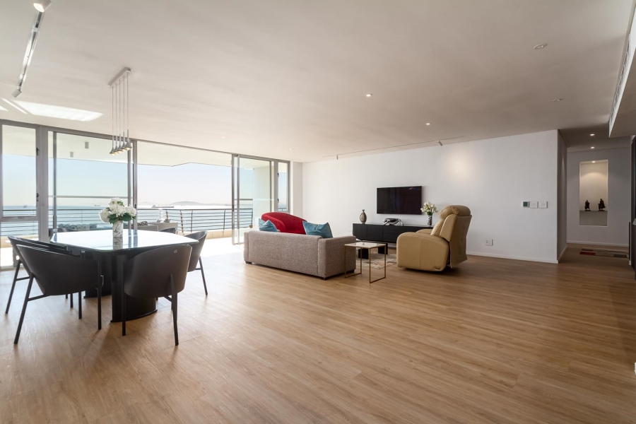 3 Bedroom Property for Sale in Mouille Point Western Cape